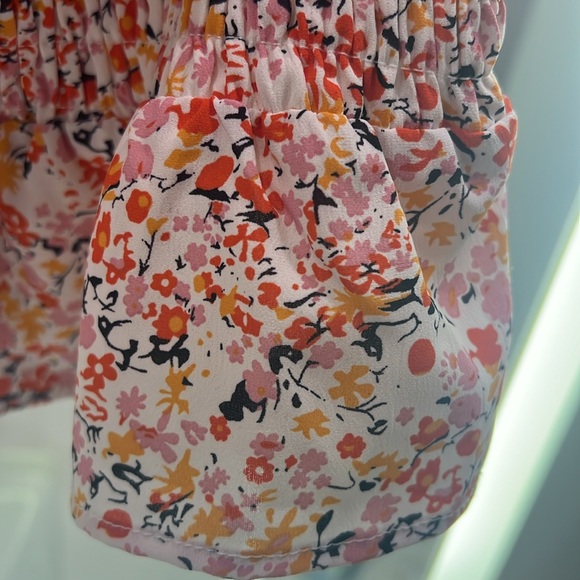 NWT REVOLVE MORE TO COME Zhuri Smocked Mini Skirt in Pink Floral - Picture 3 of 8